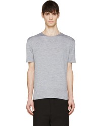 graues T-Shirt mit einem Rundhalsausschnitt von Yang Li
