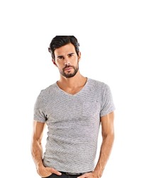 graues T-Shirt mit einem V-Ausschnitt von EMILIO ADANI