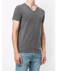 graues T-Shirt mit einem V-Ausschnitt von Versace