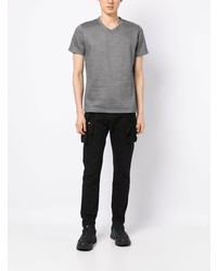 graues T-Shirt mit einem V-Ausschnitt von Private Stock