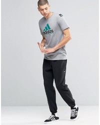 graues T-shirt von adidas