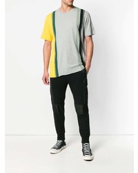 graues vertikal gestreiftes T-Shirt mit einem Rundhalsausschnitt von Diesel