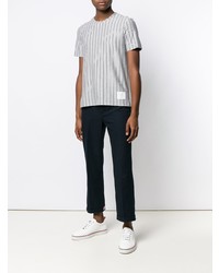 graues vertikal gestreiftes T-Shirt mit einem Rundhalsausschnitt von Thom Browne