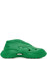 grüne Gummi niedrige Sneakers von Axel Arigato