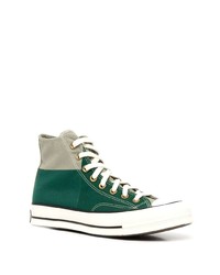 grüne hohe Sneakers aus Segeltuch von Converse