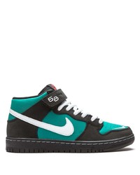 grüne hohe Sneakers aus Segeltuch von Nike