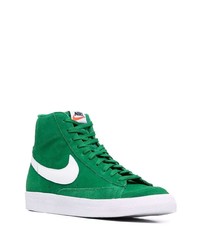 grüne hohe Sneakers aus Wildleder von Nike