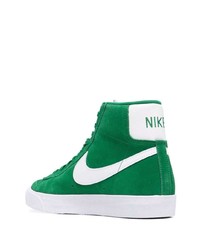 grüne hohe Sneakers aus Wildleder von Nike