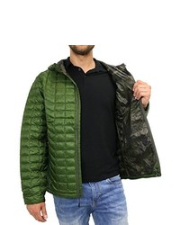 grüne Jacke von The North Face