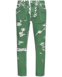 grüne Jeans mit Destroyed-Effekten