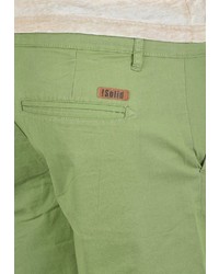 grüne Jeansshorts von Solid