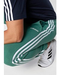 grüne Jogginghose von adidas
