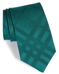 grüne Krawatte mit Karomuster