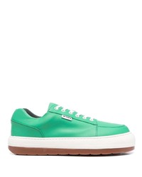 grüne Leder niedrige Sneakers von Sunnei