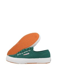 grüne niedrige Sneakers von Superga