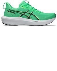 grüne Sportschuhe von Asics