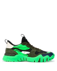 grüne Sportschuhe von Valentino Garavani