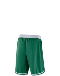 grüne Sportshorts von Nike