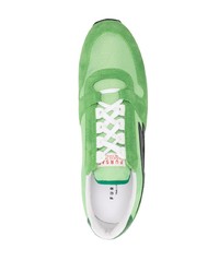 grüne Wildleder niedrige Sneakers von FURSAC