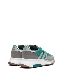 grüne Wildleder niedrige Sneakers von adidas