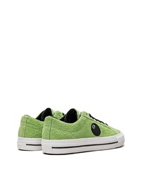 grüne Wildleder niedrige Sneakers von Converse