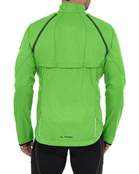 grüne Windjacke von VAUDE