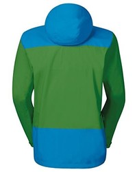 grüne Windjacke von VAUDE