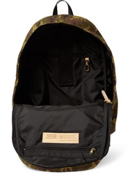 grüner Camouflage Rucksack von MASTERPIECE