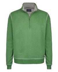 grüner Fleece-Pullover mit einem Reißverschluss am Kragen von Daniel Hechter