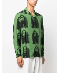 grünes bedrucktes Langarmhemd von Wacko Maria