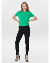 grünes bedrucktes T-Shirt mit einem Rundhalsausschnitt von Only