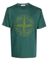 grünes bedrucktes T-Shirt mit einem Rundhalsausschnitt von Stone Island