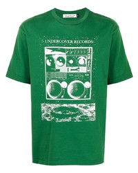 grünes bedrucktes T-Shirt mit einem Rundhalsausschnitt von UNDERCOVE
