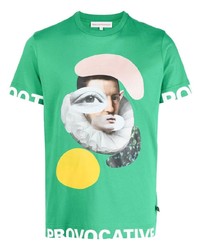 grünes bedrucktes T-Shirt mit einem Rundhalsausschnitt von Walter Van Beirendonck