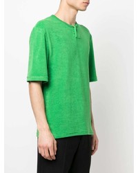 grünes T-shirt mit einer Knopfleiste von Bottega Veneta