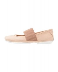 hellbeige Ballerinas von Camper