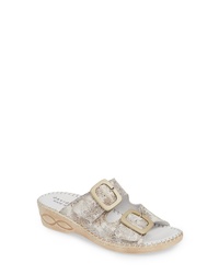 hellbeige bedruckte flache Sandalen aus Leder