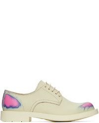 hellbeige bedruckte Leder Derby Schuhe