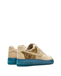 hellbeige bedruckte Leder niedrige Sneakers von Nike