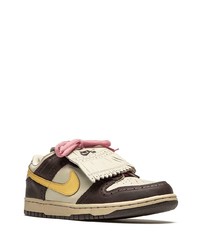 hellbeige bedruckte Leder niedrige Sneakers von Nike