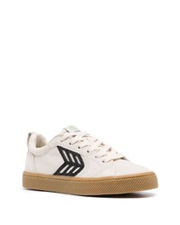 hellbeige bedruckte Segeltuch niedrige Sneakers von Cariuma