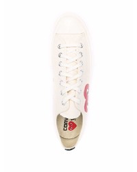 hellbeige bedruckte Segeltuch niedrige Sneakers von COMME DES GARÇONS PLAY X CONVERSE