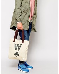 hellbeige bedruckte Shopper Tasche aus Segeltuch von Wood Wood