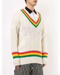 hellbeige bedruckter Pullover mit einem V-Ausschnitt von ROWING BLAZERS