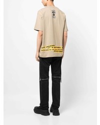 hellbeige bedrucktes T-Shirt mit einem Rundhalsausschnitt von AAPE BY A BATHING APE