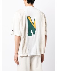 hellbeige bedrucktes T-Shirt mit einem Rundhalsausschnitt von Maison Mihara Yasuhiro