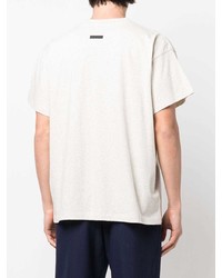 hellbeige bedrucktes T-Shirt mit einem Rundhalsausschnitt von Fear Of God