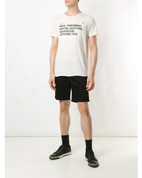 hellbeige bedrucktes T-Shirt mit einem Rundhalsausschnitt von OSKLEN