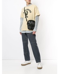 hellbeige bedrucktes T-Shirt mit einem Rundhalsausschnitt von A Bathing Ape