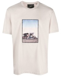 hellbeige bedrucktes T-Shirt mit einem Rundhalsausschnitt von Limitato